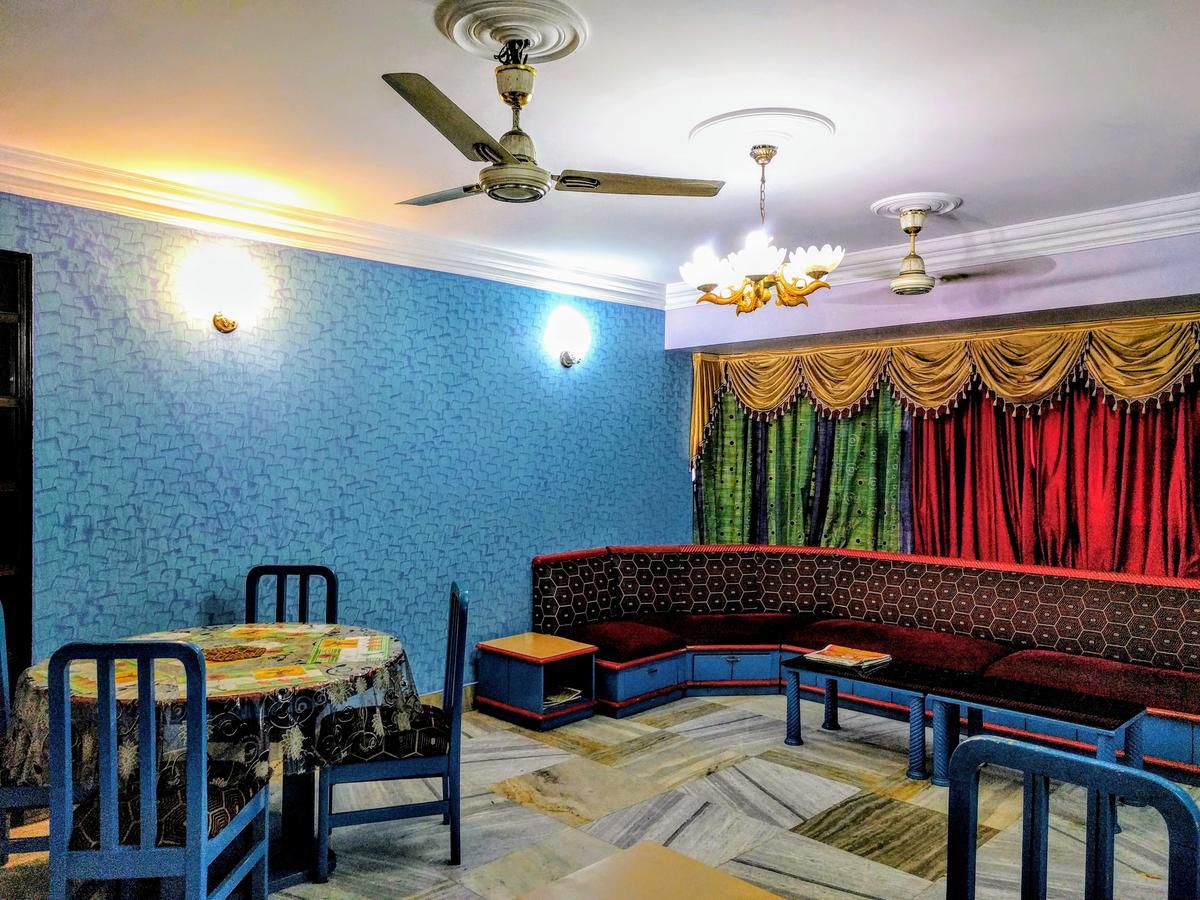 כלכותה Ashray Guesthouse מראה חיצוני תמונה